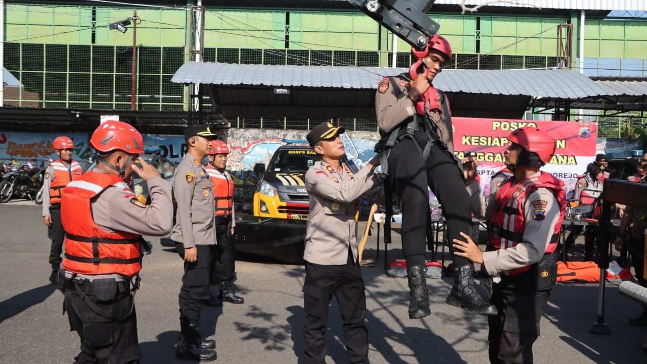 Polres Purworejo Pastikan Kesiapsiagaan Personel dan Peralatan Hadapi Bencana Alam