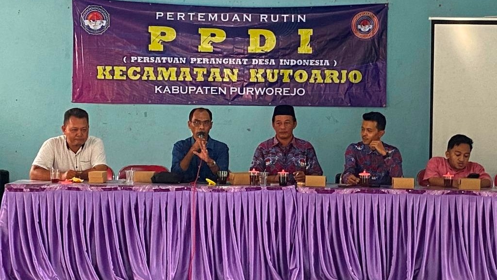 Ketua Pewarta Purworejo Ajak PPDI Kutoarjo Pahami Jurnalistik