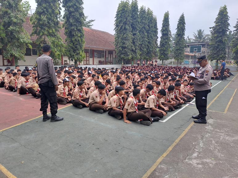 Siswa SMPN 1 Borobudur Mendapatkan Pembinaan ‘Stop Bullying’ dari Polresta Magelang