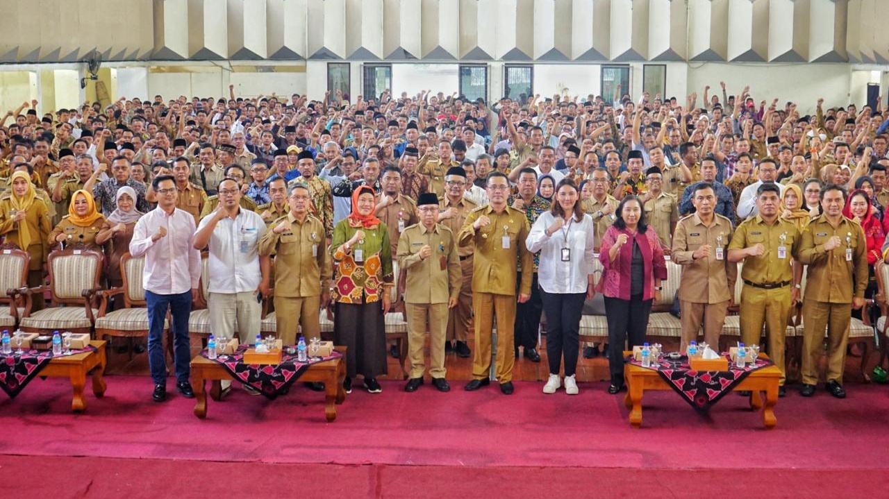 Akta Koperasi Diserahkan, Bupati Magelang Grengseng Pamuji Wanti-wanti Kesadaran Hukum