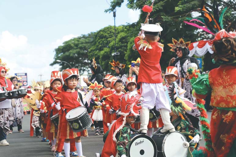 Karnaval TK/PAUD Di Purworejo Sedot Perhatian Ribuan Penonton 