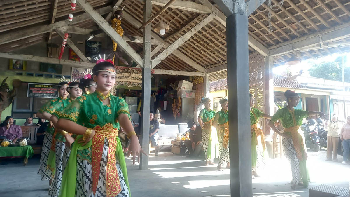 Festival Lima Gunung XXII/2024: Wolak-Waliking Zaman, Refleksi Seni dan Budaya di Kaki Merapi