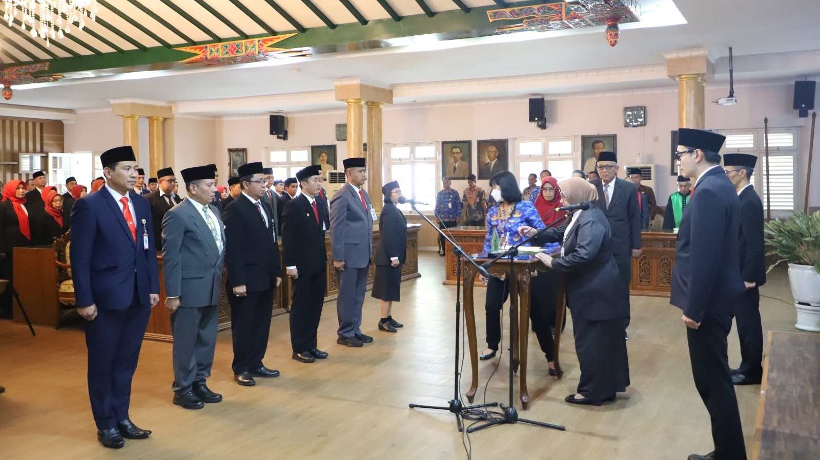 6 JPT Pratama dan 12 Kepala Puskesmas Dilantik Bupati Purworejo