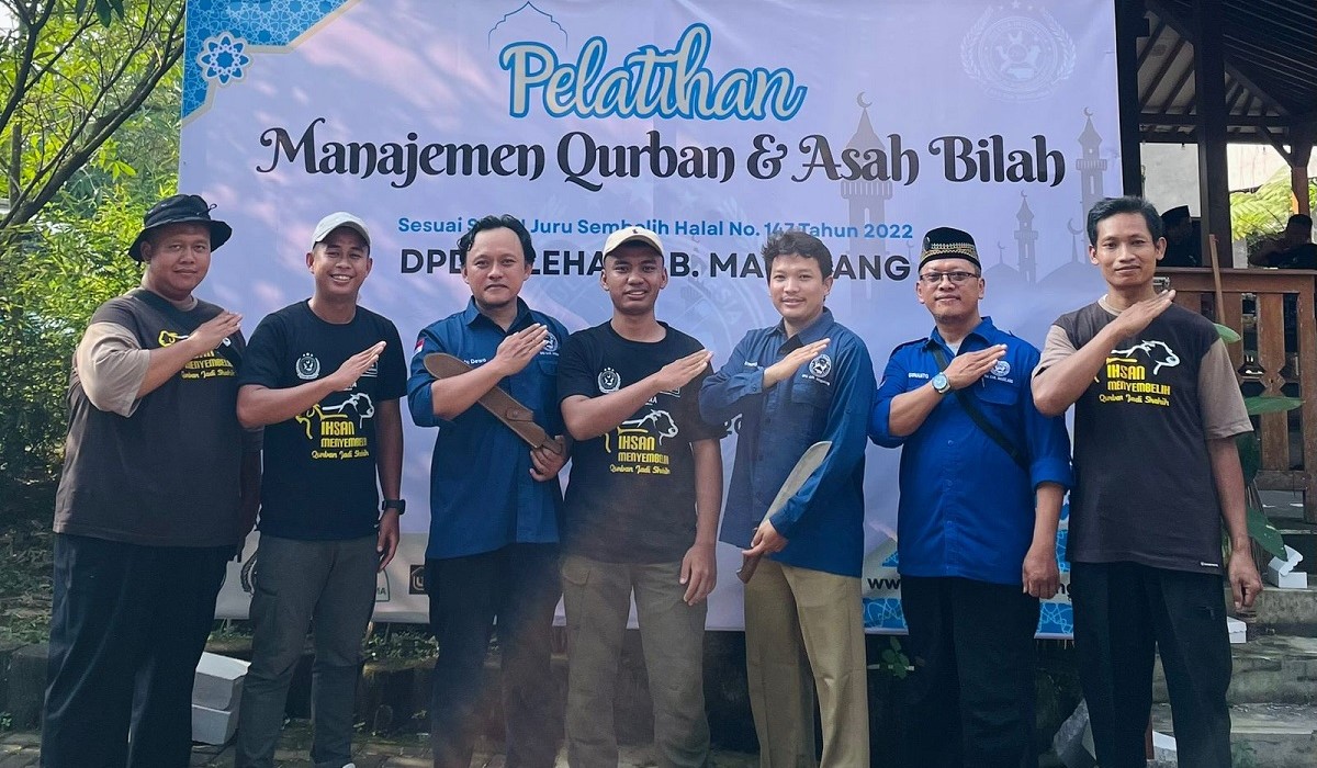 Jelang Idul Adha, Mahasiswa Polbangtan Kementan Berlatih Sembelih Halal
