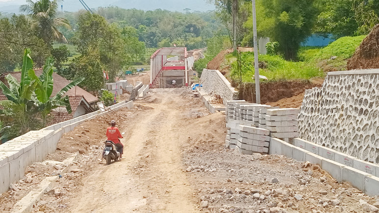 Pembangunan Jembatan Ngembik Magelang Selesai Awal Desember 2024, Ini Dia Penampakannya!