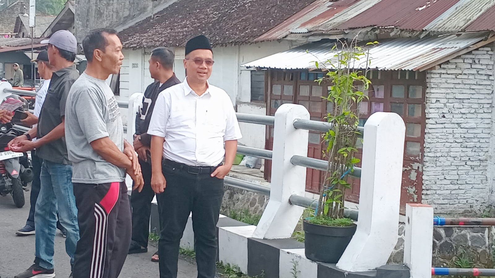 Rodanya Mas Bagia Sukes Bikin Warga Bahagia, Dokter Aziz : Besok Rp50 Juta