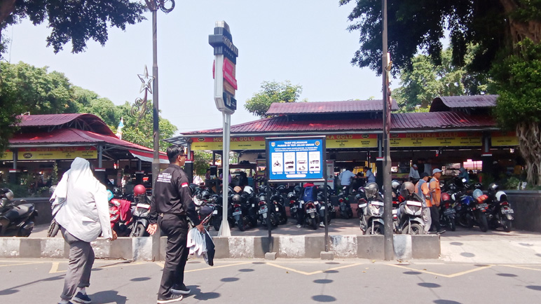 Tanggapi Keluhan Warganet Soal Tarif Parkir, Dishub Kota Magelang Sosialisasi ke Jukir