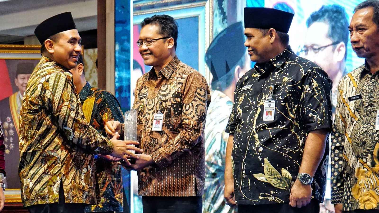 Pemkab Magelang Raih Penghargaan JDIH Terbaik II, Bupati Ungkap Target Berikutnya