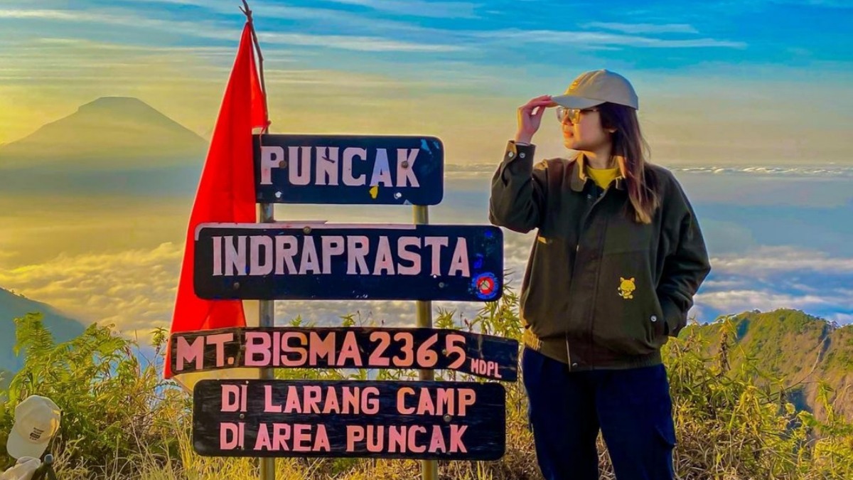 Pendakian Gunung Bismo Wonosobo, Jalur Ramah Pemula yang Tak Sampai Satu Jam Sampai!