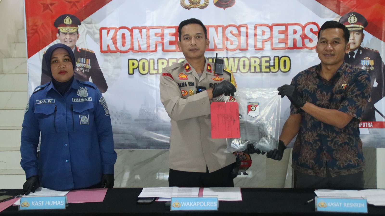 Polres Purworejo Tangkap Pria Pembawa 1,5 Kg Obat Mercon di Bruno