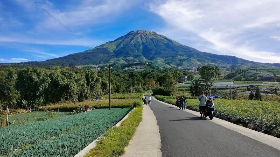 Topview Sukoyoso Spot Foto Gratis di Kajoran, Searah Jalan Menuju Negeri Sayur Sukomakmur!