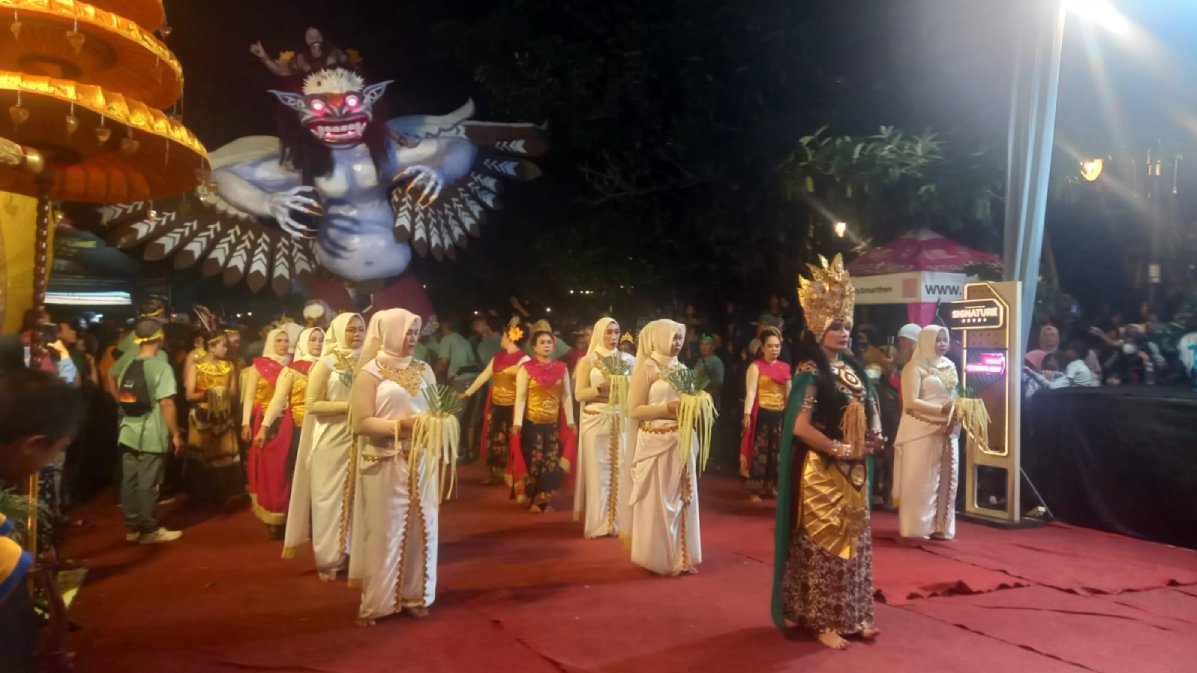 Ogoh-ogoh Berukuran 10 Meter Warnai Kirab Gelar Budaya Desa Wanurejo Borobudur Magelang