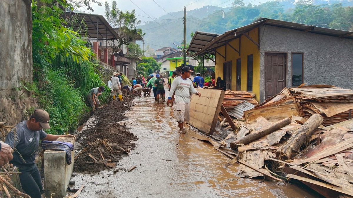 Banjir Bandang Terjang Grabag Magelang, 11 Rumah Rusak dan 5 Motor Hanyut