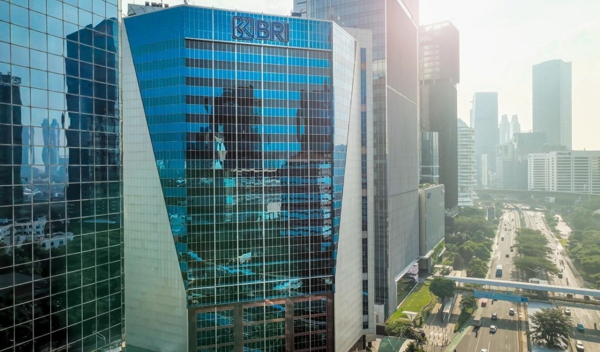 Lebih Dari Dua Dekade Melantai di Bursa Efek Indonesia, Harga Saham BBRI Telah Naik 48 Kali