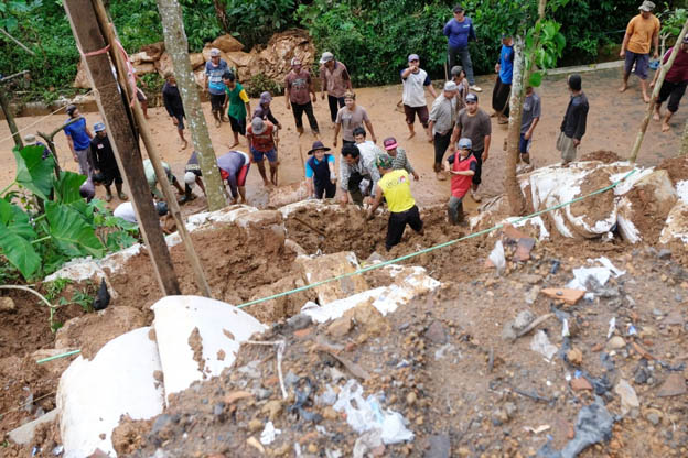 Hujan Deras, Sejumlah Titik di Temanggung Longsor