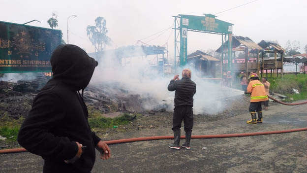 Rumah Mbah Partoni di Sikunang Terbakar, Uang Rp25 Juta Ludes Menjadi Abu