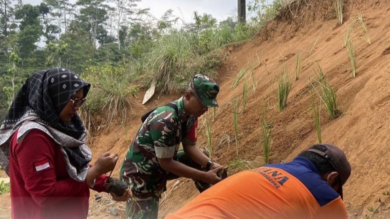 Ketua PKK Temanggung Ajak Perempuan Tangguh dalam Mitigasi Bencana Alam