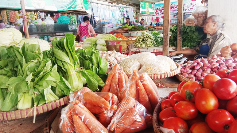 Harga Komoditi Sawi di Pasar Rejowinangun Naik, Berbanding Terbalik dengan Harga dari Petani