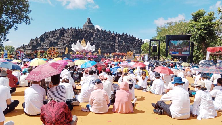 Seberapa Besar Keistimewaan Candi Borobudur Magelang sehingga Jadi Tujuan 32 Biksu Thudong?