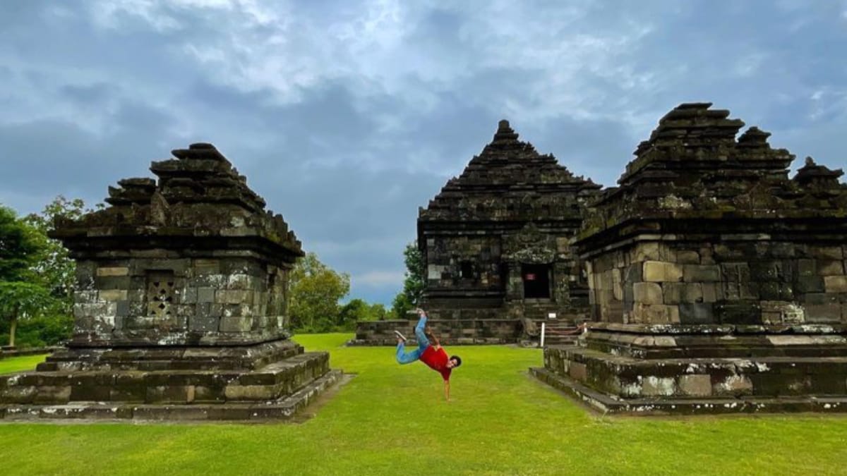 Menikmati Indahnya Sunset dari Puncak Candi Ijo: Pesona Keagungan Sejarah dan Kebudayaan di Yogyakarta