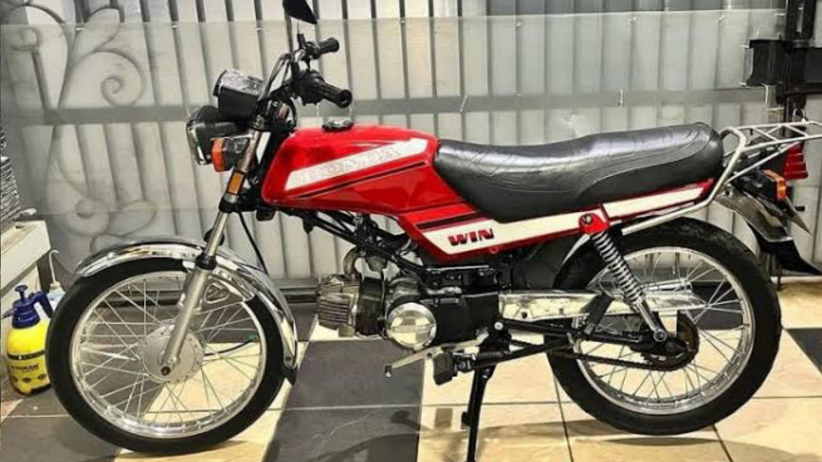 Honda Win Ternyata Masih Dijual Loh, Pakai Mesin 125 cc Tembus 62,5km/liter Irit Pol, Yuk Nostalgia!