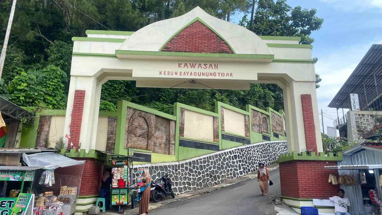 Gunung Tidar Kota Magelang Diprediksi Banjir Pengunjung Saat Libur Sekolah dan Bulan Suro