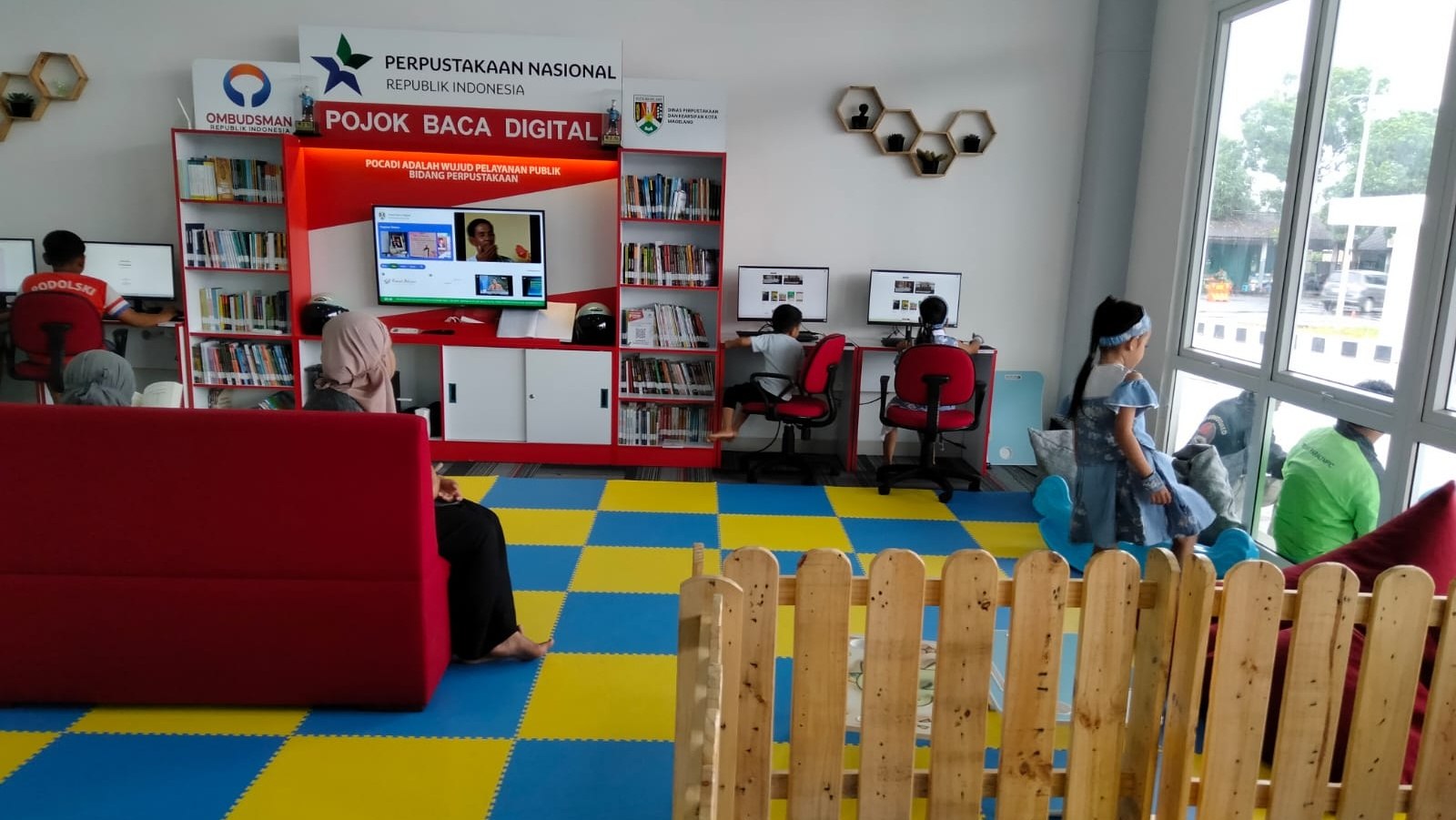 Inovasi Disperpusip Kota Magelang Tingkatkan Literasi Melalui Pojok Baca di Tempat Publik