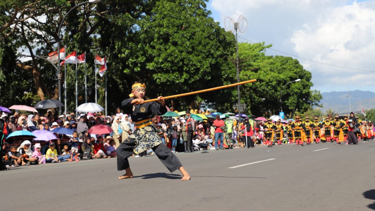 Karnaval Tingkat SD/SMP di Purworejo Berlangsung Meriah, Ribuan Penonton Merangsek