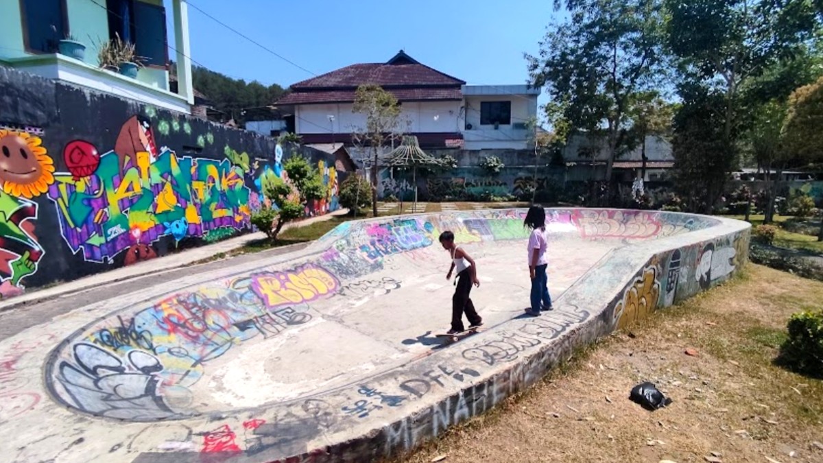 Wisata Ditengah Kota! Taman Skatepark Magelang Jadi Fasilitas Gratis Dengan Trek Skateboard Terkeren