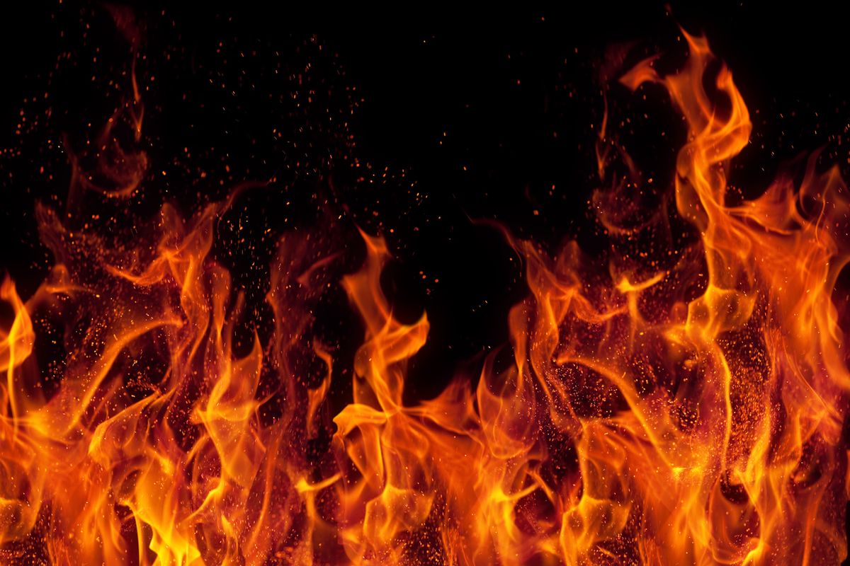 Menyelamatkan Diri dan Keluarga Kita dari Api Neraka Harusnya Lebih Dahsyat dari  Menjaga dari Covid-19