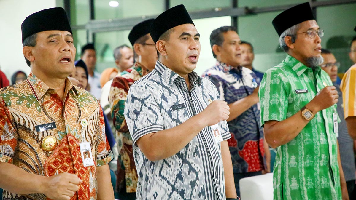 Gubernur Ahmad Luthfi Jamin Insentif Ahmad Zuhdi Tetap Dibayarkan dengan Lancar