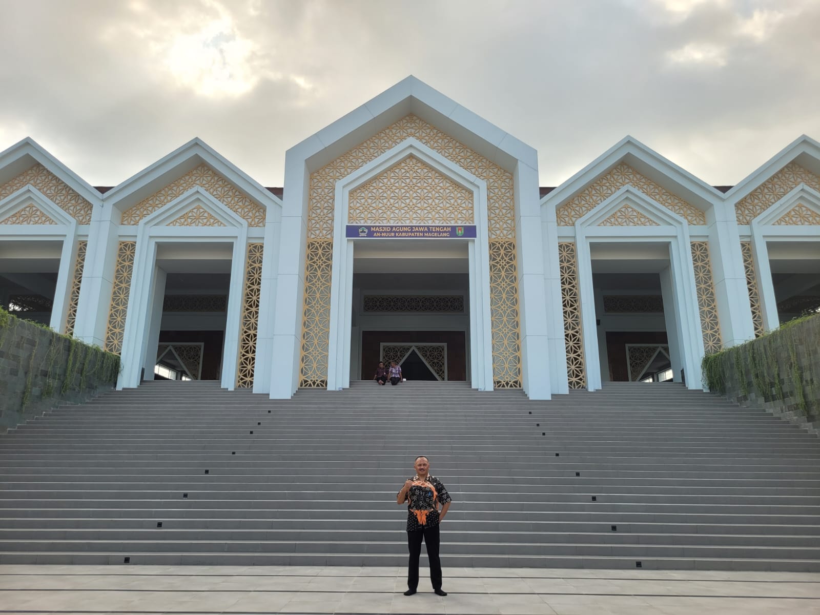 Presiden Jokowi Bakal Resmikan Masjid Agung Jawa Tengah ‘An Nuur’ di Magelang, Jadi 100 Persen