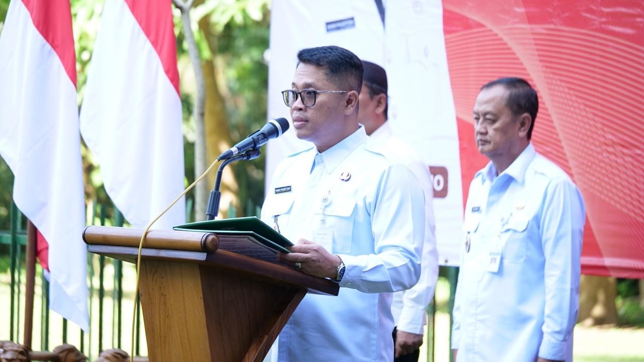 Maknai Pengabdian, Walikota Magelang Lantik Ratusan ASN di Atas Pakuning Tanah Jawa