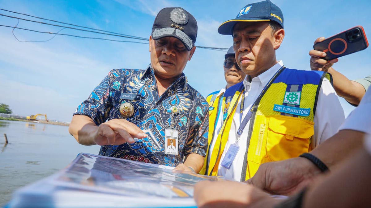 Gubernur Jateng Ahmad Luthfi Minta Kaligawe Harus Kering