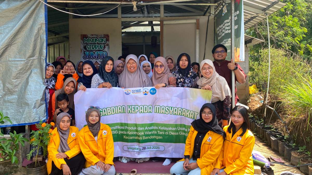 Dosen Untidar Ajari KWT Gandusari Magelang Olah Jamur Menjadi Produk Bernilai Ekonomi