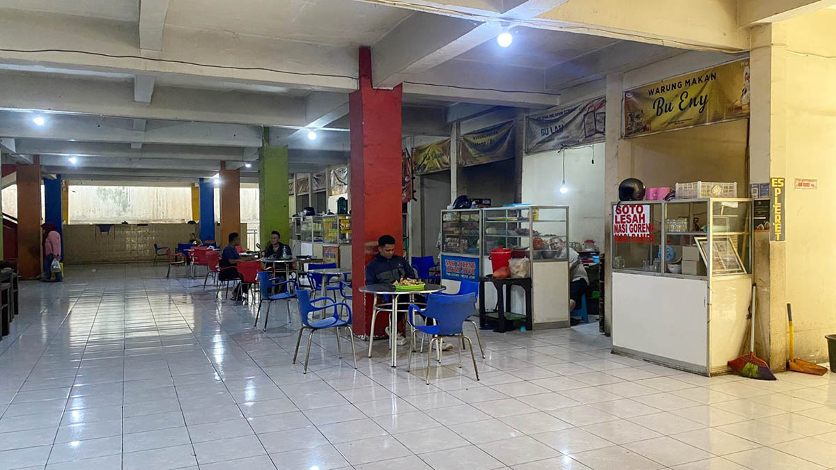 Omzet Anjlok 30 Persen, Pedagang Kuliner Pasar Rejowinangun Kota Magelang Keluhkan Zonasi Amburadul