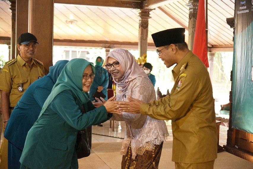 Atiqoh Ganjar Pranowo Meminta TP-PKK Dukung Program Pemkab Temanggung