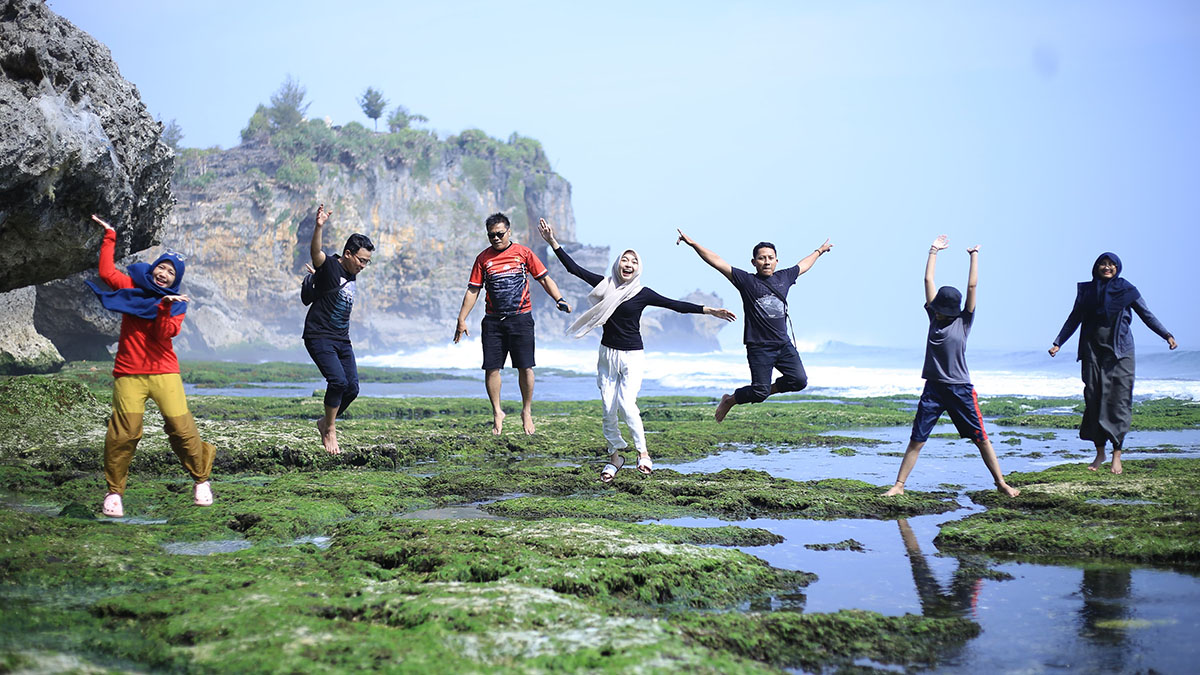 Disangka Bali, Inilah Keindahan Pantai Ngobaran Gunungkidul