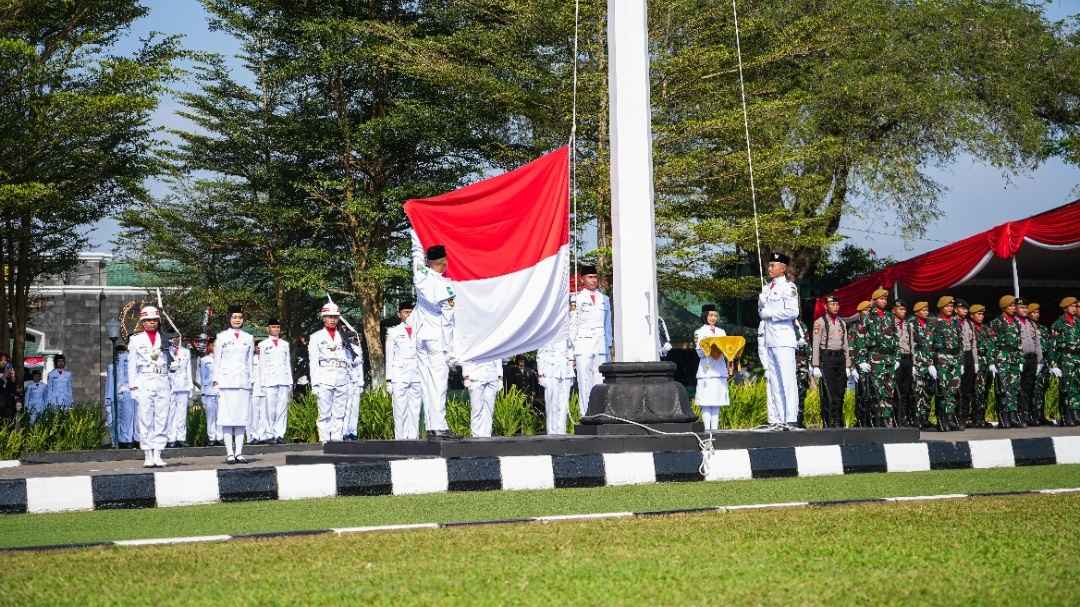 Walikota Damar Pimpin Upacara HUT RI Ke-80 di Tingkat Kota Magelang 