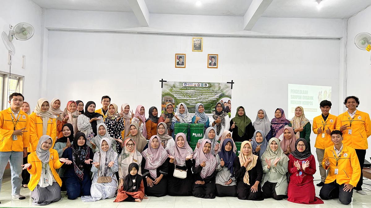 Tim Dosen Untidar dan Fatayat NU Dorong Pengelolaan Sampah Rumah Tangga di Desa Wringinputih