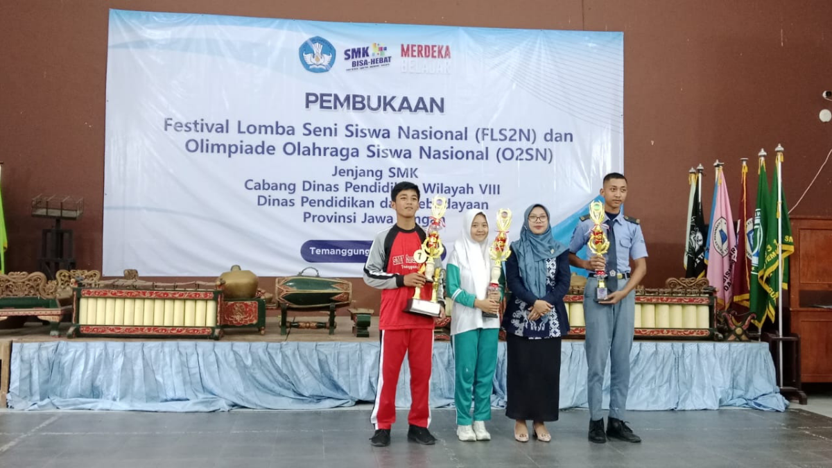 SMK Ma'arif Kota Magelang Raih Juara 2 Festival Lomba Seni Siswa Nasional (FLS2N) Tingkat Karesiden Kedu 2024