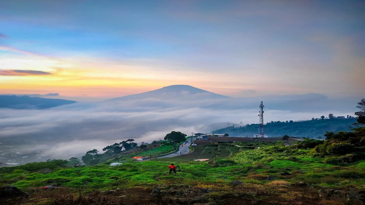 Gardu Pandang Dieng Destinasi Sejuta Pesona Spot Keren Buat Nongkrong