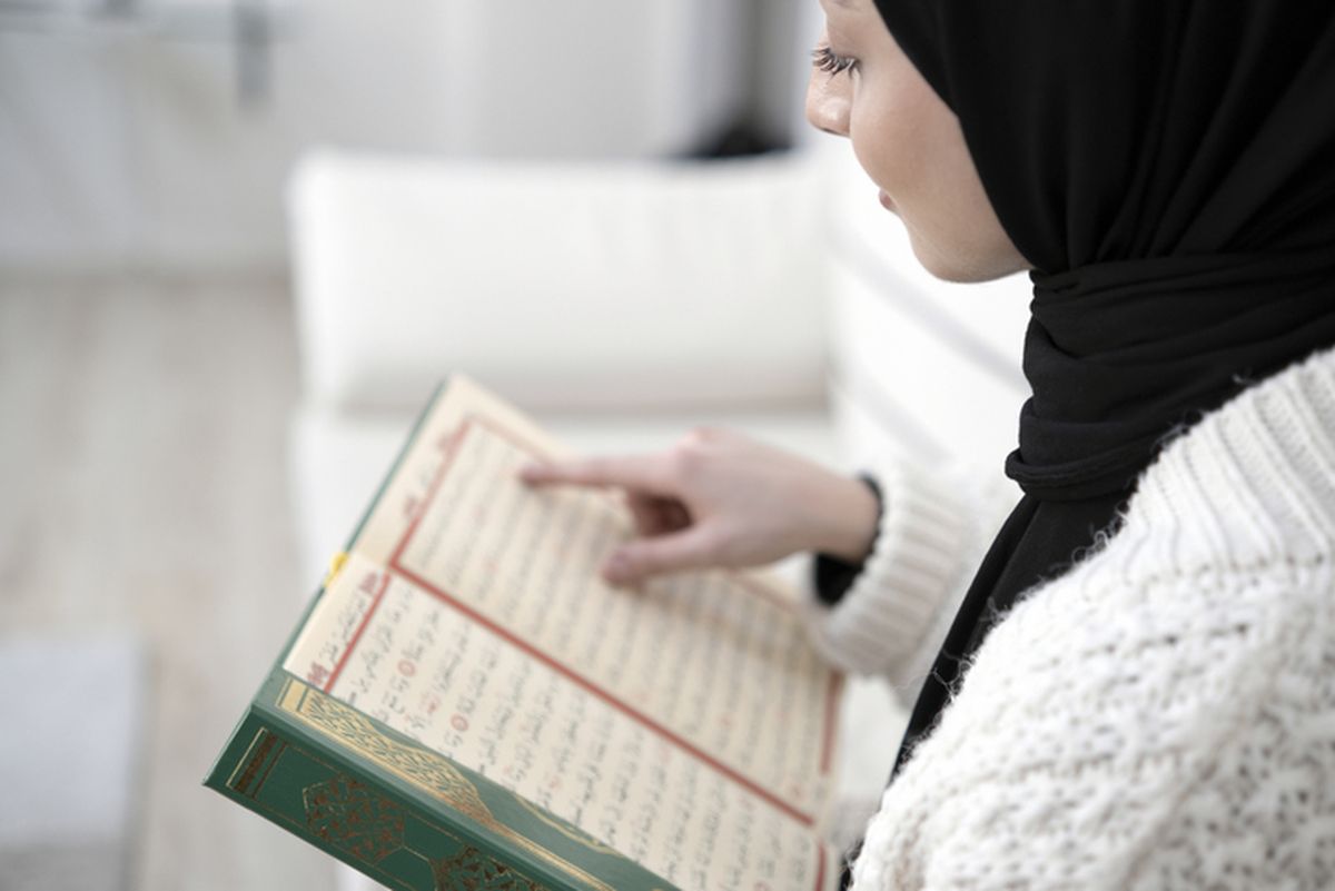Keutamaan Belajar dan Membaca Al Qur’an di Waktu Pagi