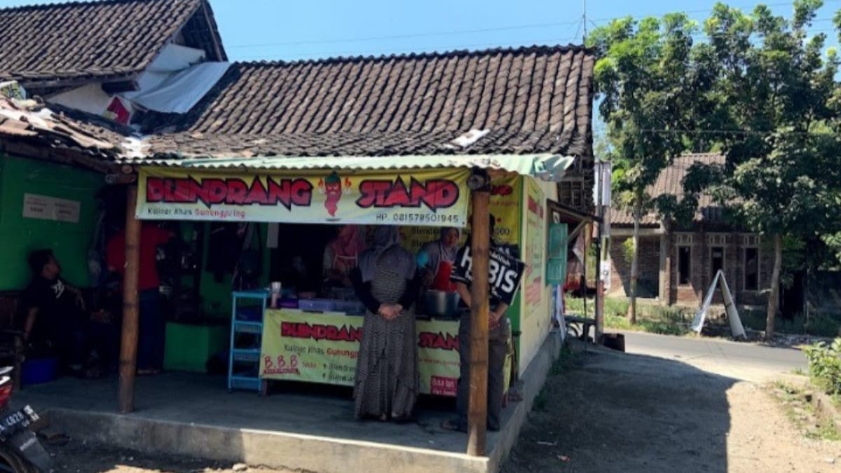 Gurihnya Bubur Blendrang Kuliner Khas Gunungpring Magelang yang Melegenda, Berikut Rekomendasi Warungnya!