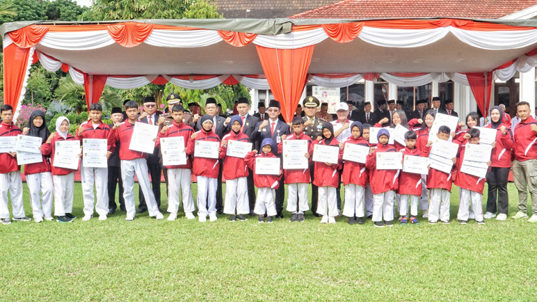 Altet Berprestasi di Kabupaten Magelang Terima Hadiah Bersamaan dengan Hari Sumpah Pemuda