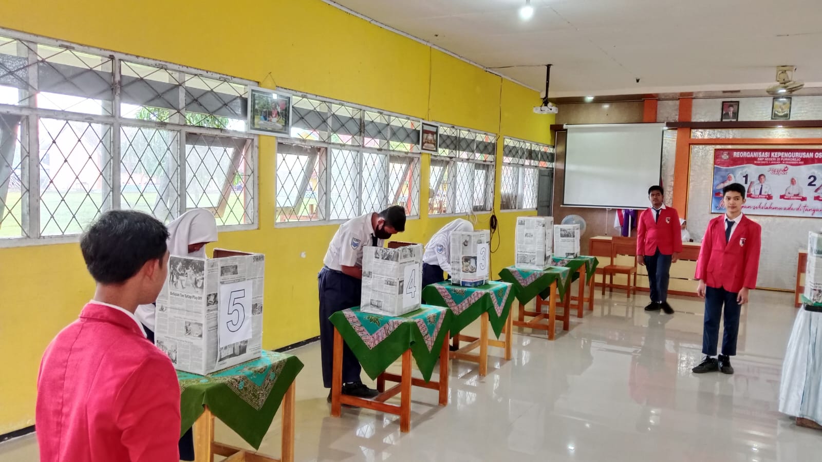 Pilketos SMPN 20 Dikemas Mirip Pemilu, Ajang Siswa Belajar Demokrasi Sejak Dini