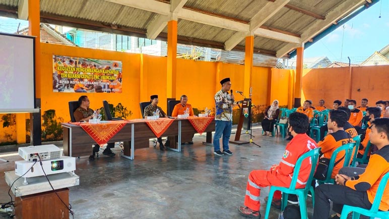 50 TRC dan Relawan Kota Magelang Dilatih Penanggulangan Bencana 