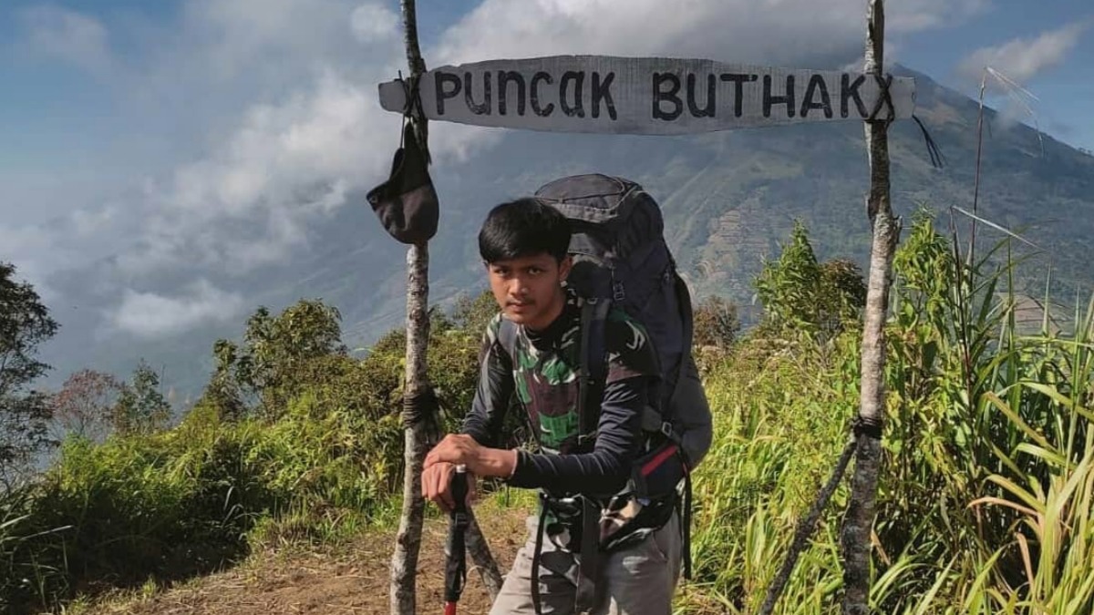 Gunung Buthak Via Tegalombo Temanggung jadi Saksi Bisu Jatuhnya Helikopter Dauphin HR-3602