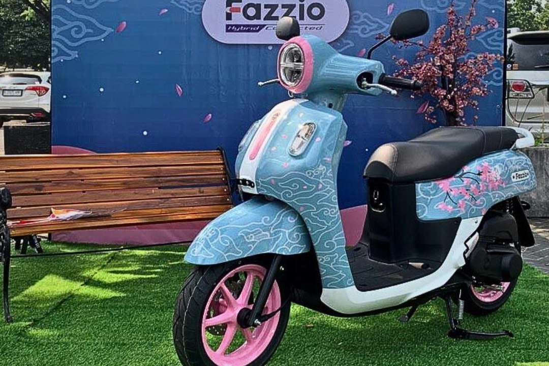 Harga Terbaru Yamaha Fazzio Connected Hybrid Edisi Batik-Sakura, Hasil Perkawinan Budaya Indonesia dan Jepang