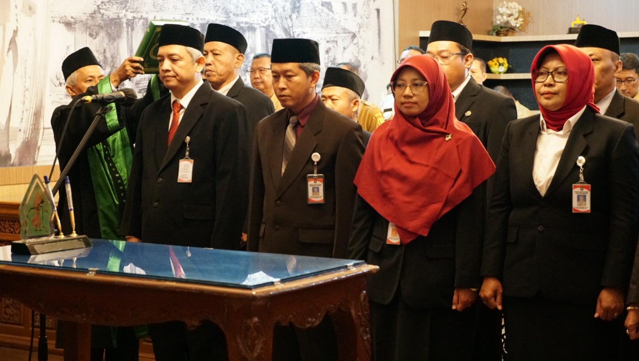 Bupati Yuli Hastuti Rotasi 12 Pejabat Purworejo, Dorong Kinerja Inovatif dan Perkuat RPJMD 2025–2029